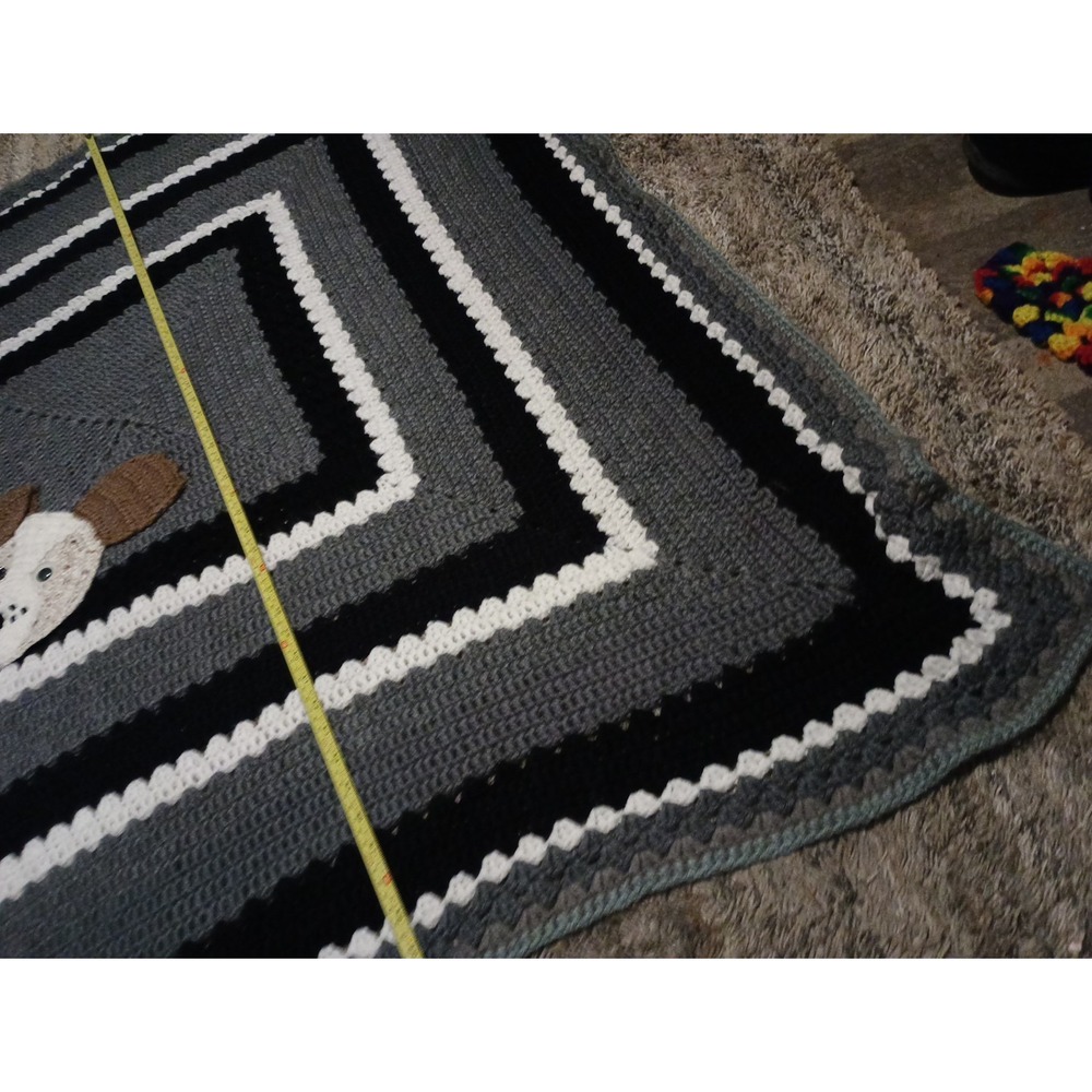 Dog‎ Lovers Handmade Crochet Knit Couch Cover 52in Granny Square Vintage Blanket - Picture 3 of 16